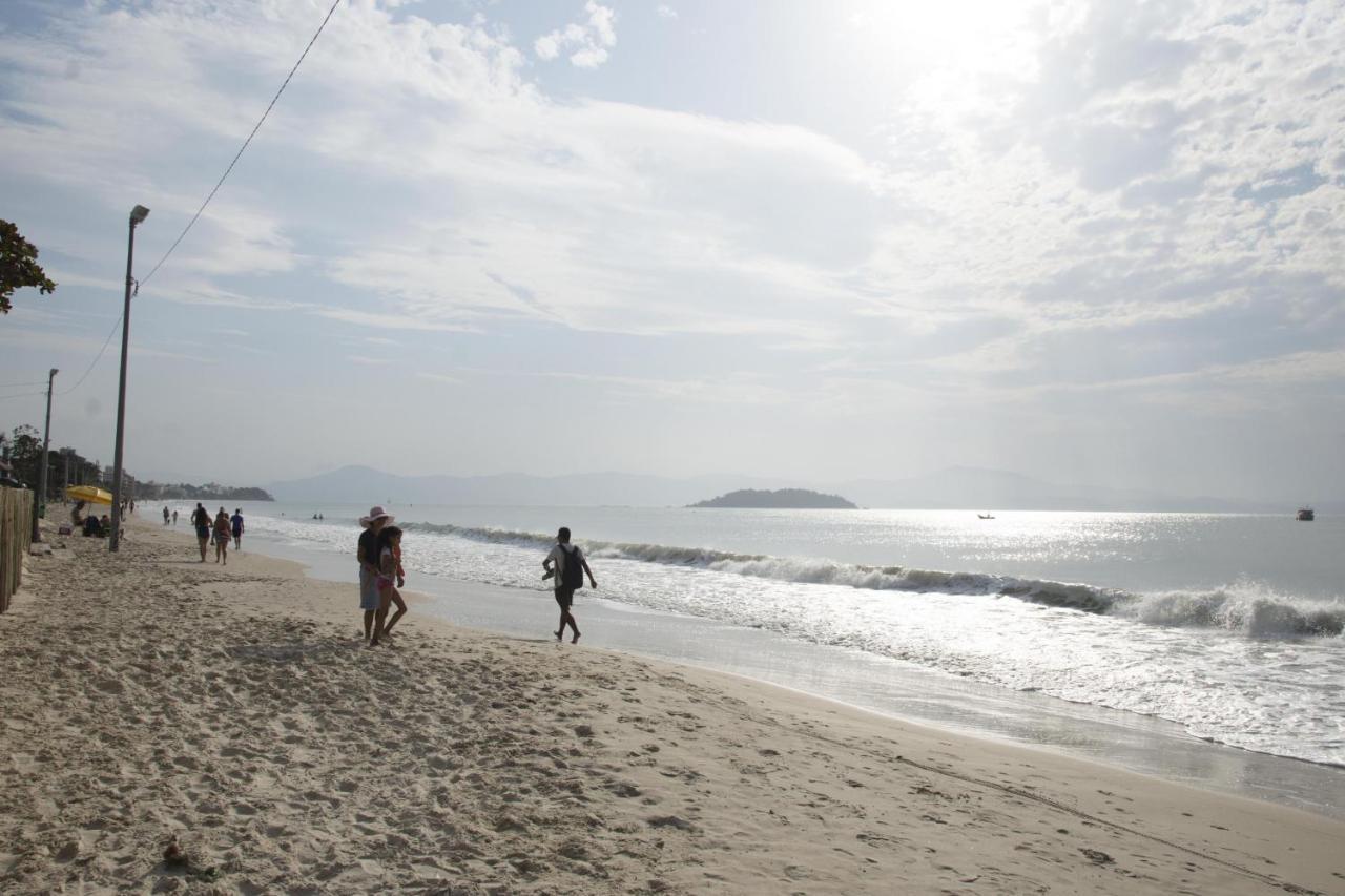 Desfrute Canasvieiras Na Quadra Da Praia Can2 Florianópolis Buitenkant foto