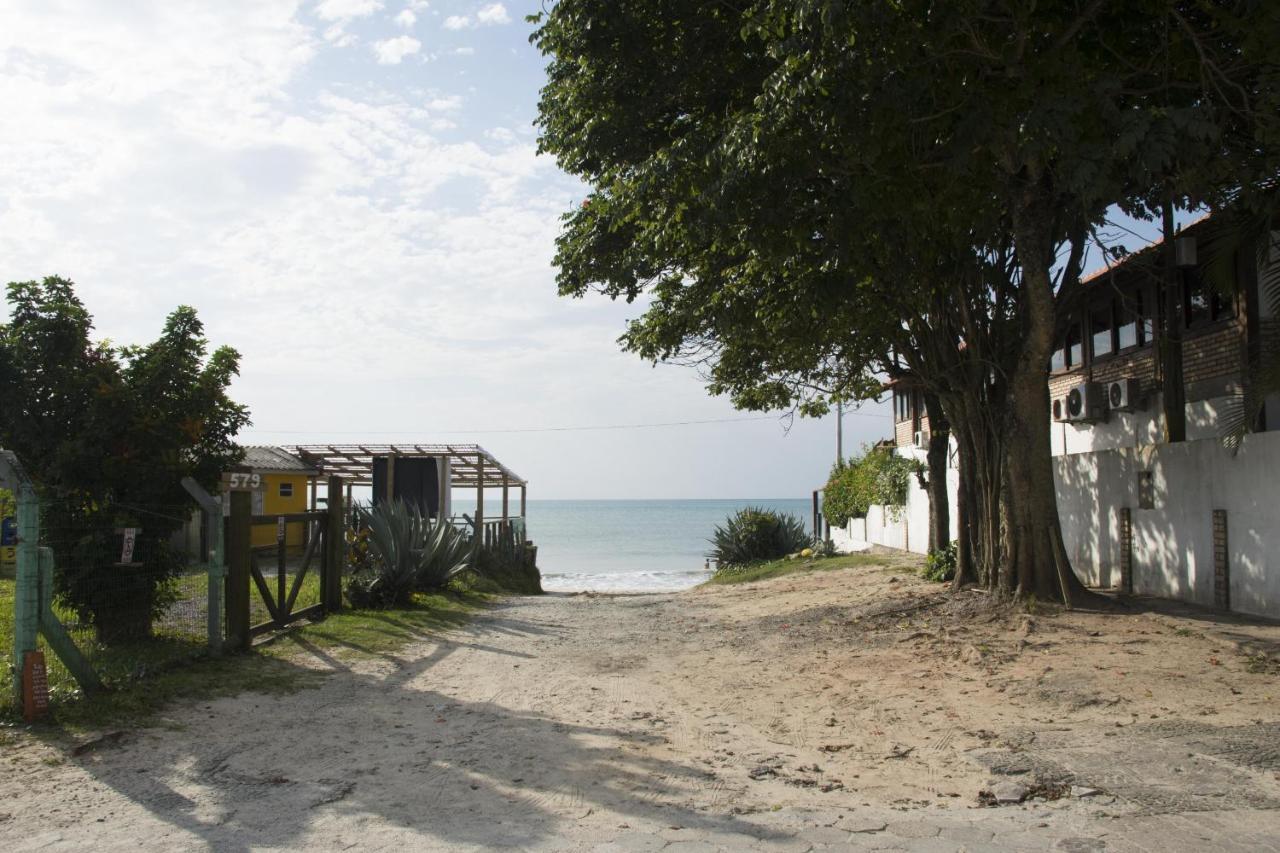 Desfrute Canasvieiras Na Quadra Da Praia Can2 Florianópolis Buitenkant foto