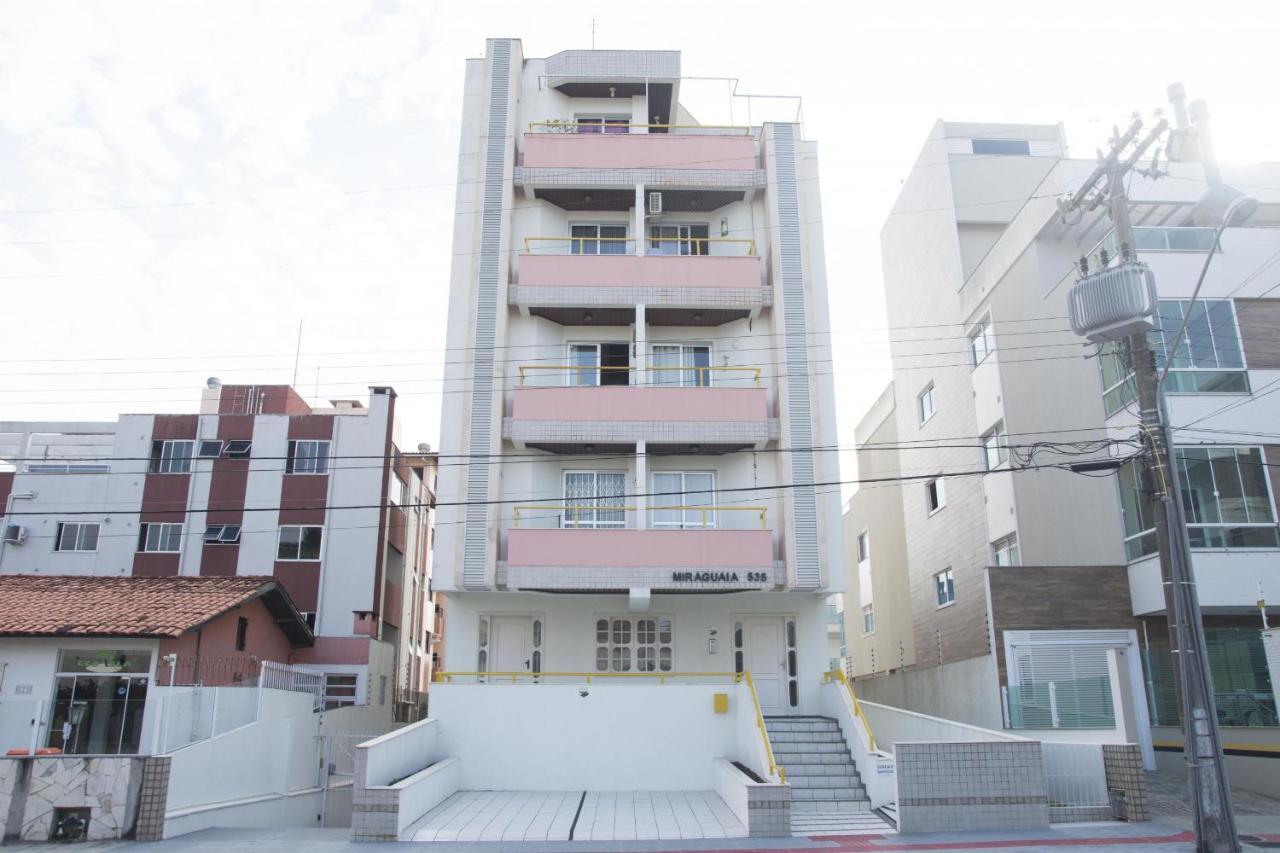 Desfrute Canasvieiras Na Quadra Da Praia Can2 Florianópolis Buitenkant foto